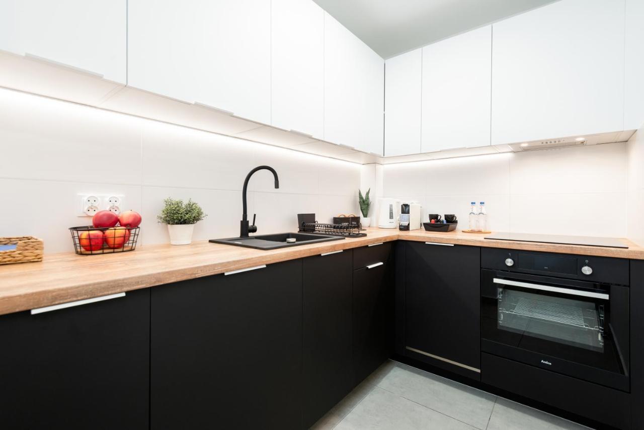 Kairos Apartments - Valdi - Darmowy Parking, Widok Na Spodek, Scisle Centrum, Катовіце Екстер'єр фото